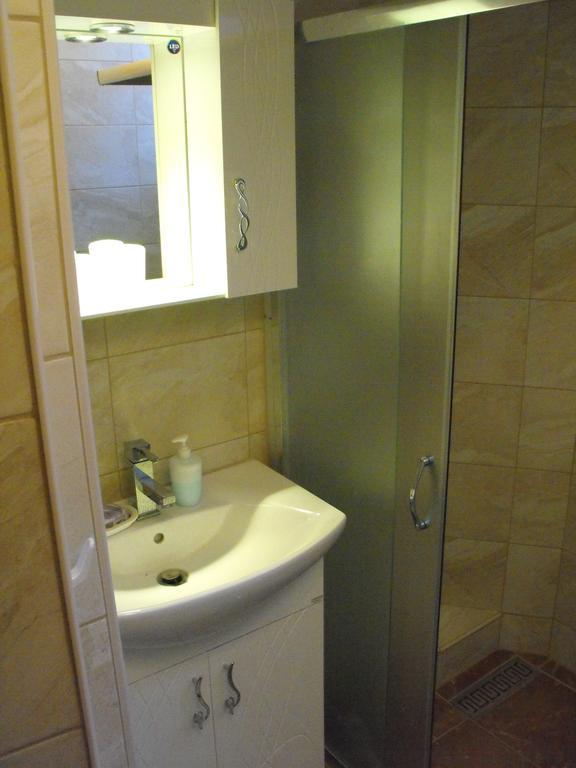 Appartamento Julia Garden Burgas Esterno foto