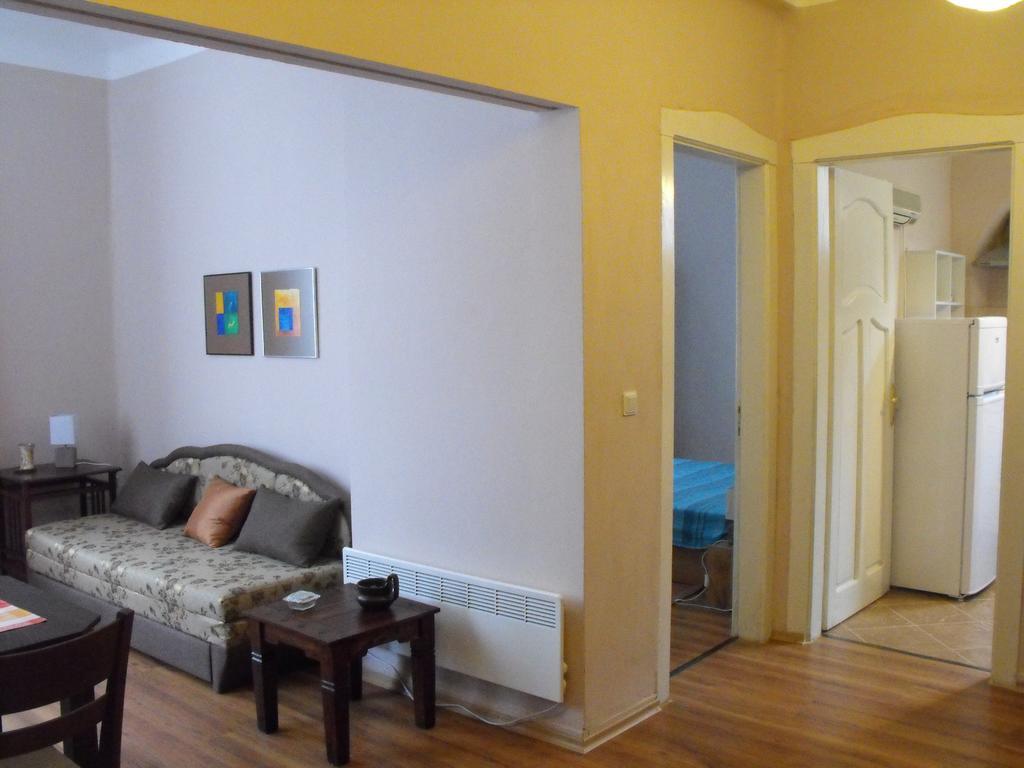 Appartamento Julia Garden Burgas Esterno foto